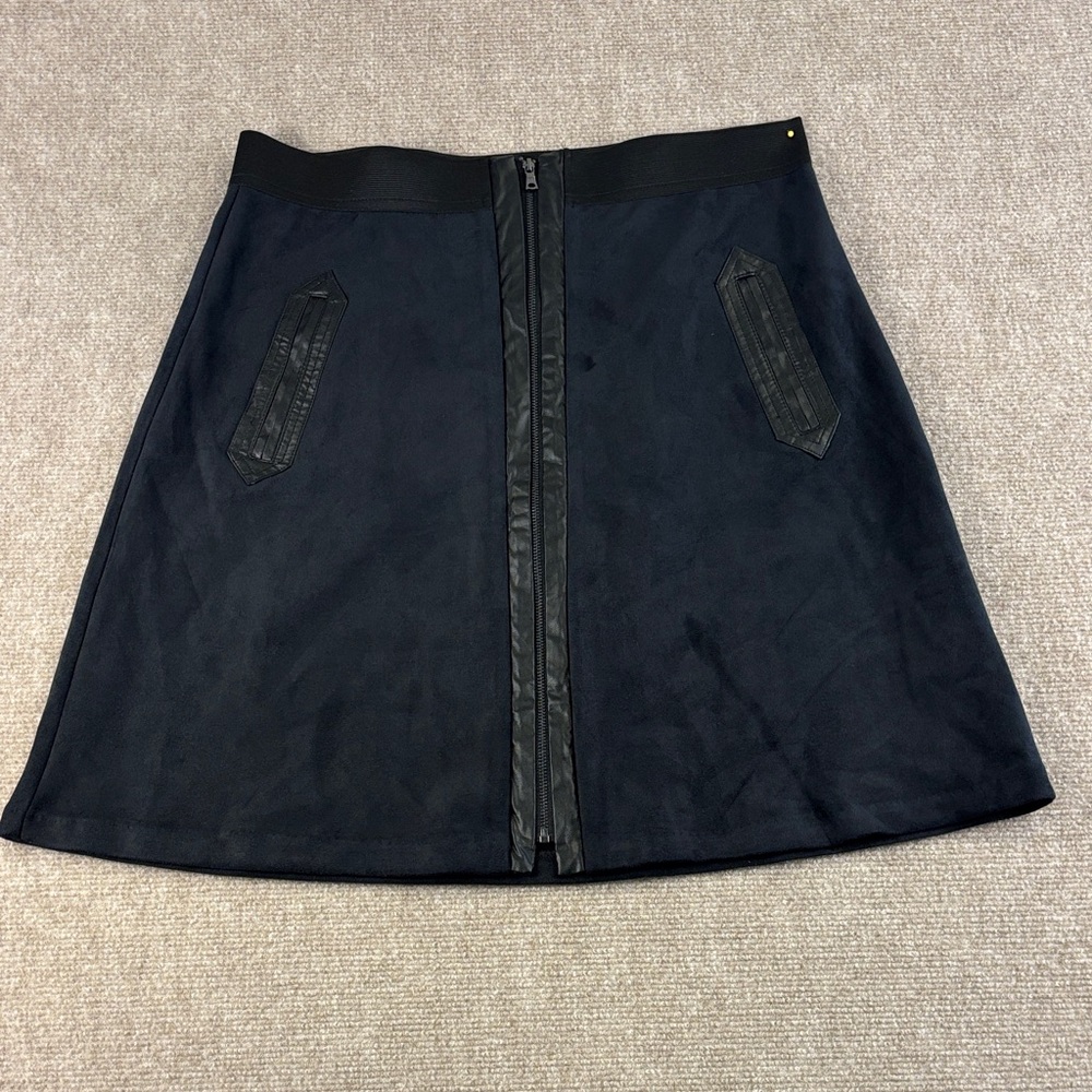 ECI Women's Navy Faux Suede Leather Trim Front Zip A Line Skirt Size L NWT